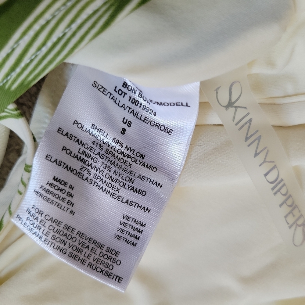 Skinny Dippers NWT Tropical Green & White San Felipe Bikini Swim Top Size S - Picture 10 of 11